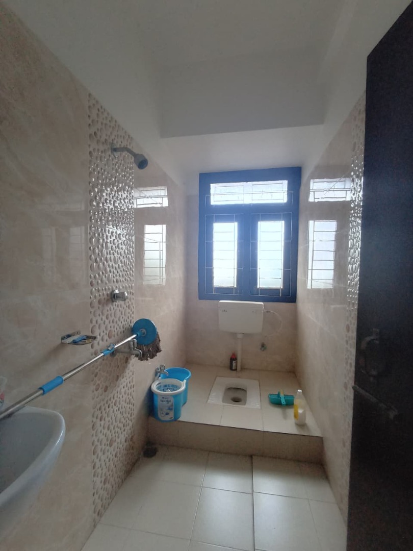 Unfurnished 2bhk in Hatigaon, Guwahati, Assam, India for Rent